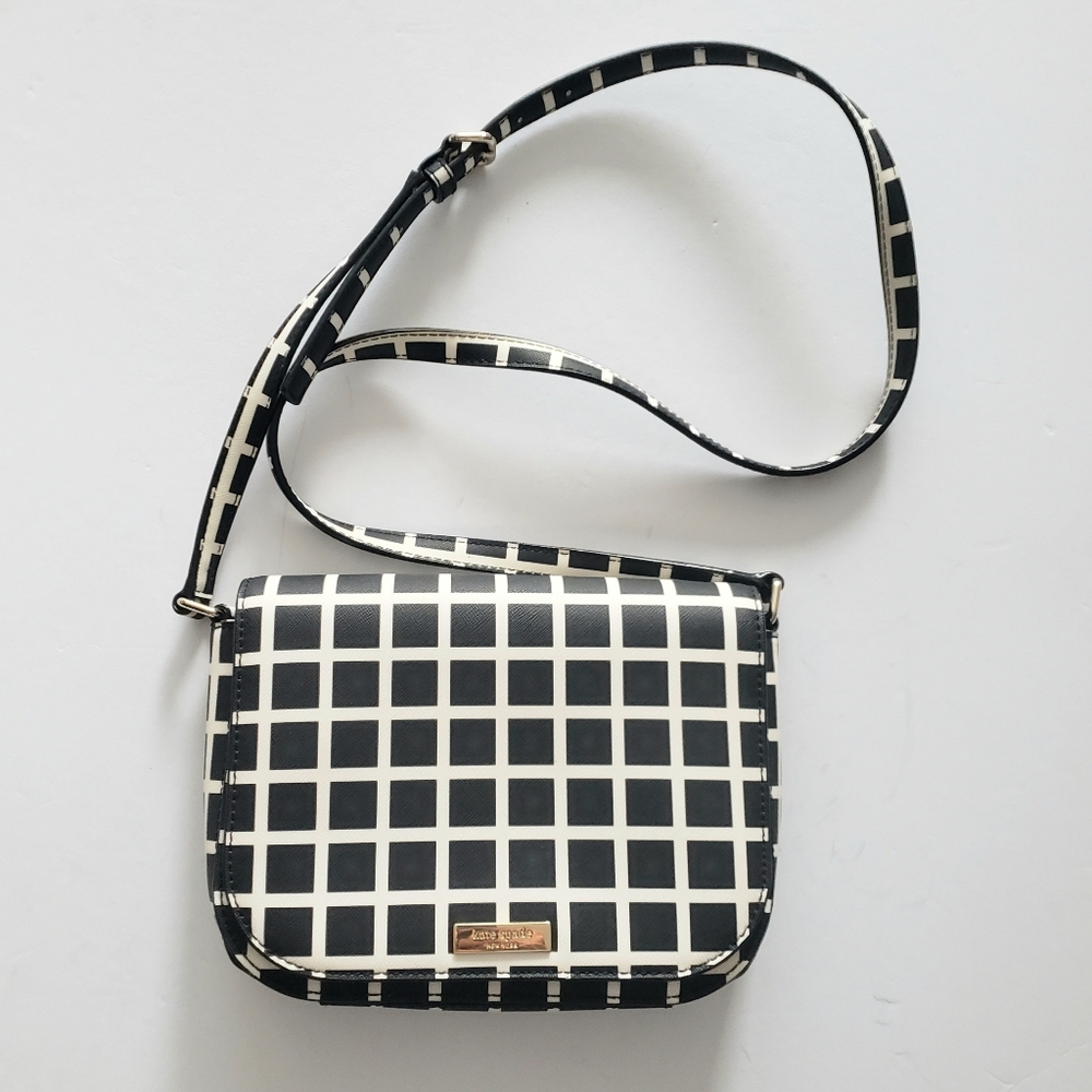 Kate Spade NWOT Saffiano Leather Crossbody Flap Bag NEVER USED. - Picture 1 of 13